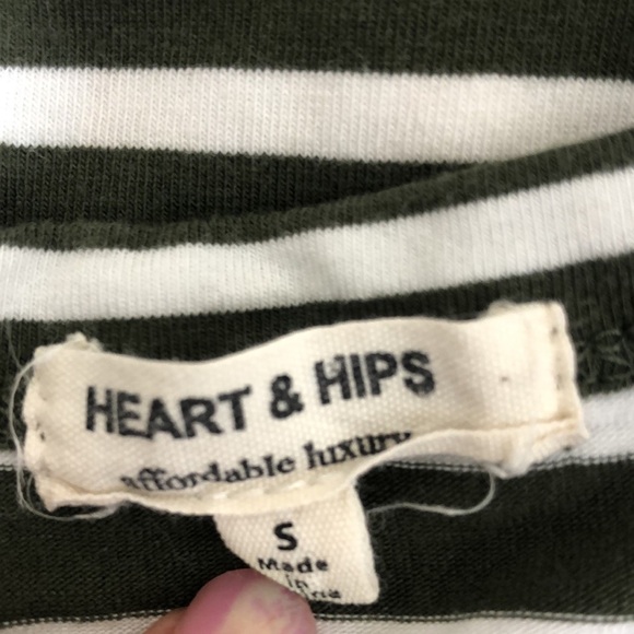 Heart & hips t-shirt dress - Picture 2 of 9